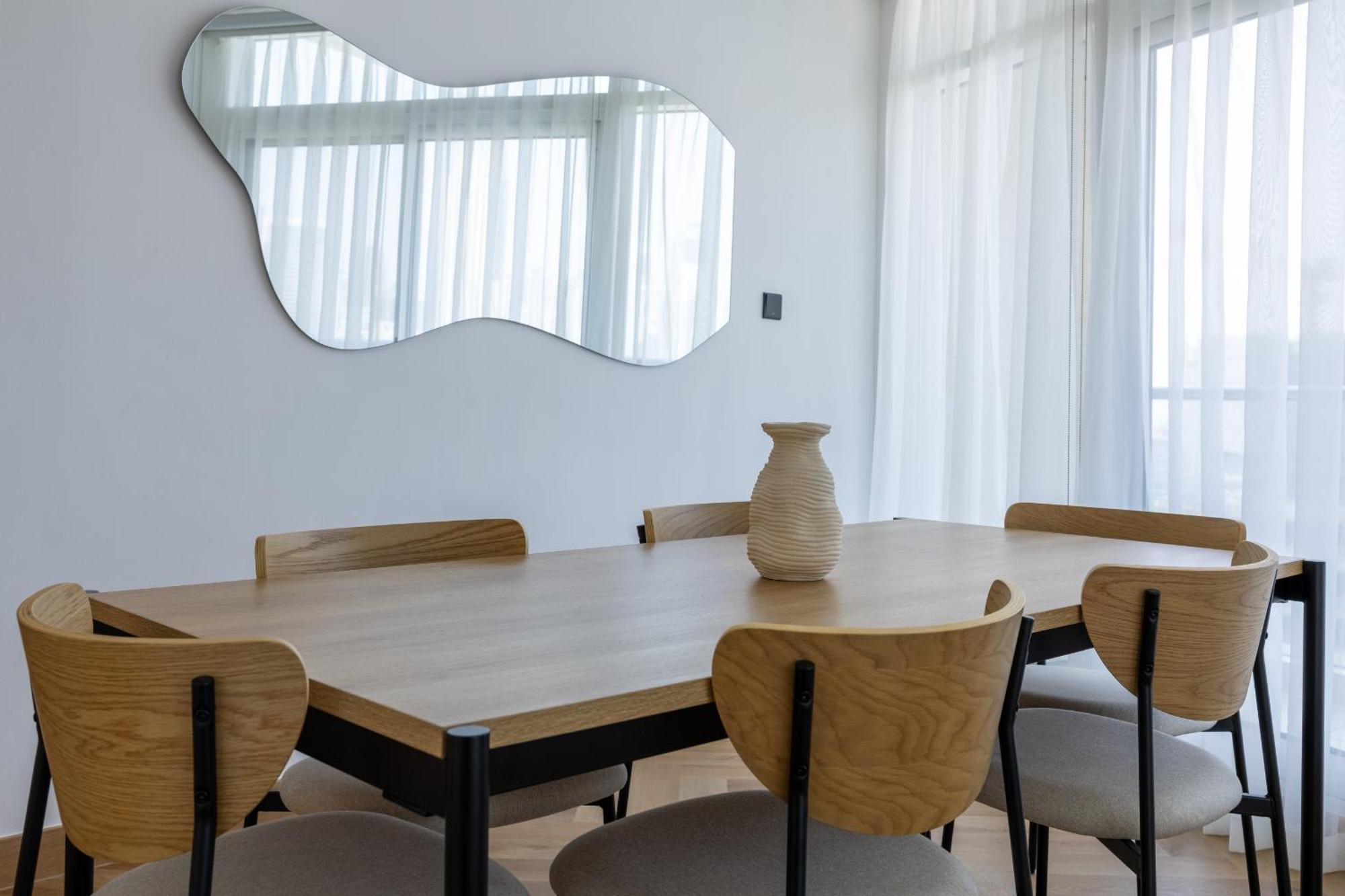Upgraded Apartment With Stunning Burj Khalifa View Dubai Eksteriør billede